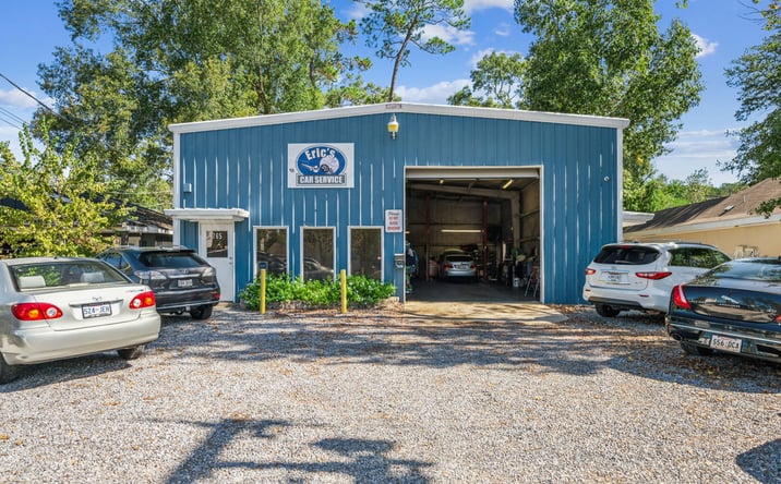 Pictures of Industrial, Special Purpose, Business for Sale, Retail property located at 765 Asbury Dr, Mandeville, LA 70471 for sales - image #1