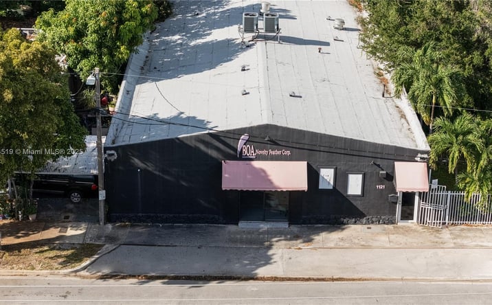 Pictures of Mixed Use property located at 1121 NW 29th St, Miami, FL 33127 for sales - image #1