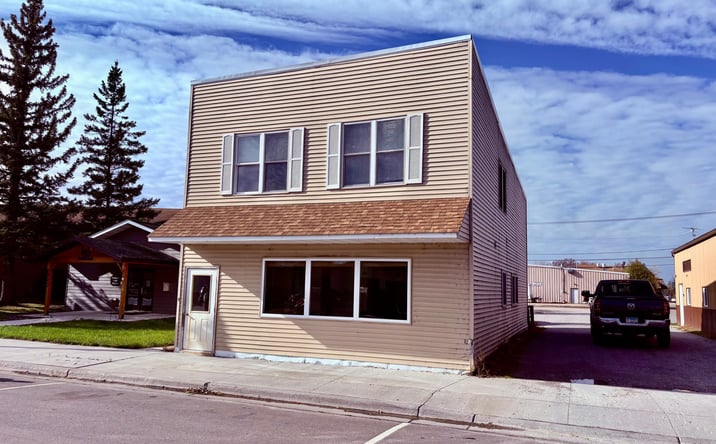Pictures of Office, Land property located at 109 Main Avenue S, Baudette, MN 56623 for sales - image #1