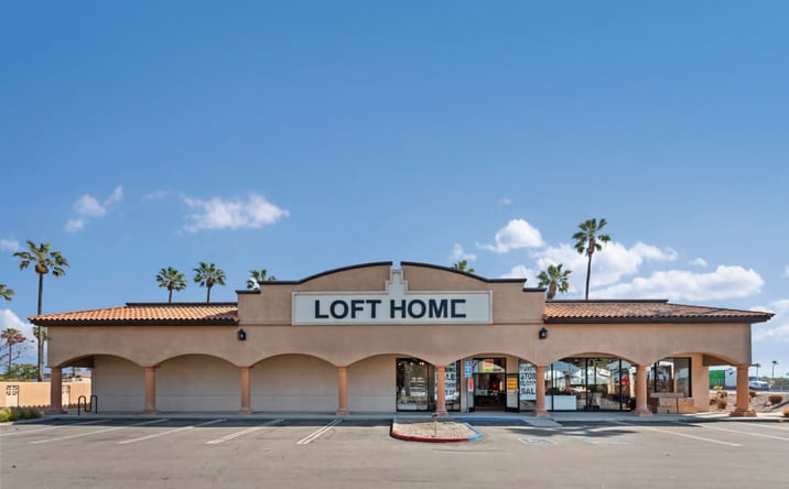 Pictures of Retail property located at 2801 Paseo Mercado, Oxnard, CA 93030 for sales - image #1