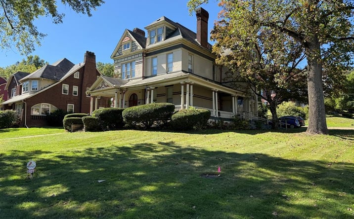 Pictures of Retail property located at 1501 Liberty St, Franklin, PA 16323 for sales - image #1