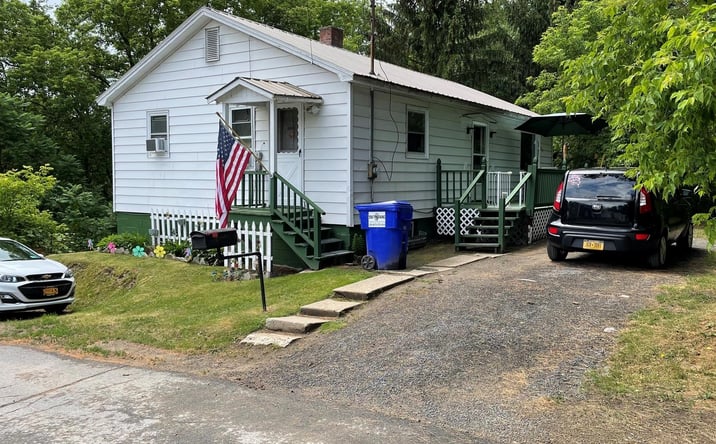 Pictures of Mobile Home Park property located at Cane St, Champlain, NY 12919 for sales - image #1