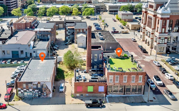 Pictures of Retail, Office, Special Purpose property located at 62 E 7th Street, Dubuque, IA 52001 for sales - image #1