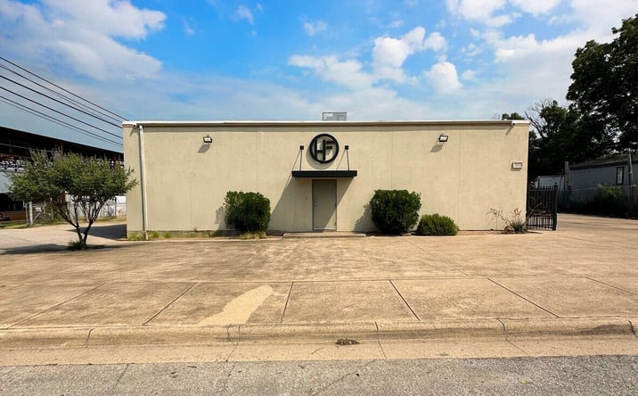 image of property at 2612 W WAGGOMAN ST Fort Worth TX 76110
