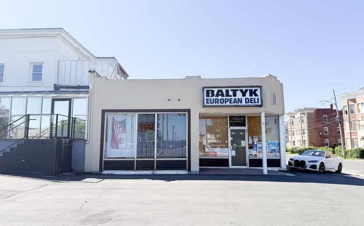 Pictures of Business for Sale, Retail property located at 731 Wethersfield Ave, Hartford, CT 06114 for sales - image #1