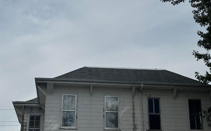 Pictures of Multifamily property located at 518 S Central Avenue, Burlington, IA 52601 for sales - image #1