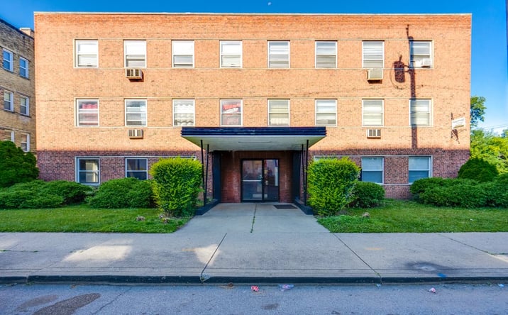 Pictures of Multifamily property located at 2812 E 130th St, Cleveland, OH 44120 for sales - image #1