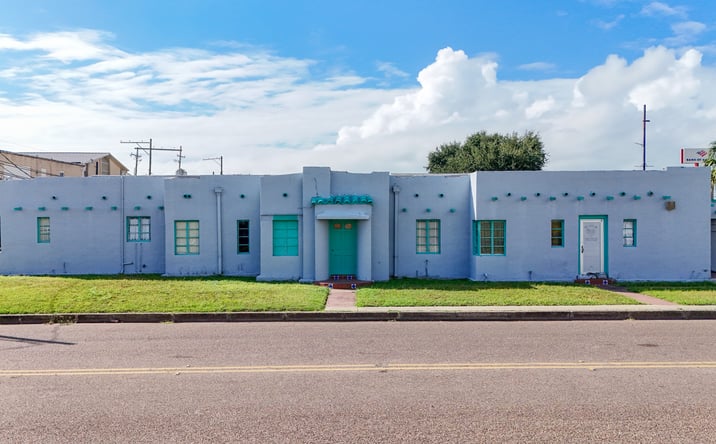Pictures of Office, Retail property located at 1122 N Conway Ave, Mission, TX 78572 for sales - image #1
