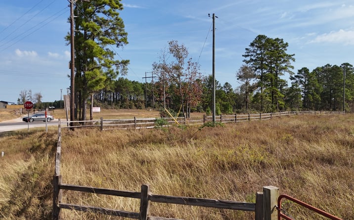 Pictures of Land property located at 121 Richardson Road East, Livingston, TX 77351 for sales - image #1