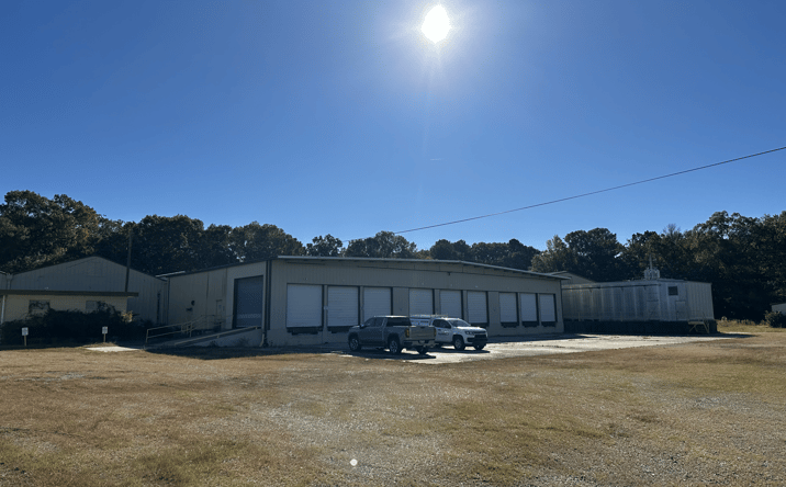 Pictures of Industrial property located at 403 N Texas St, Crossett, AR 71635 for sales - image #1