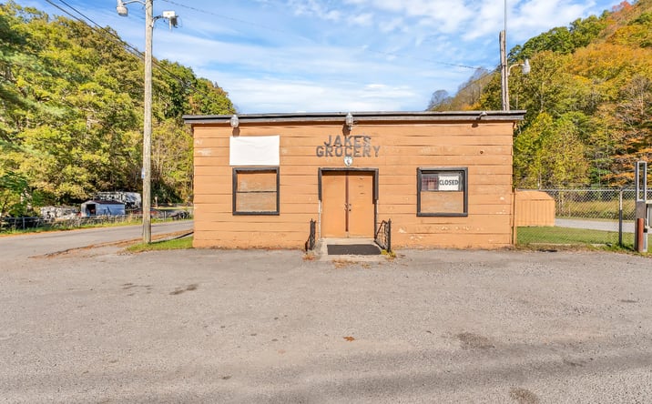 Pictures of Land, Mixed Use, Multifamily property located at 2979 Cherokee Rd, Northfork, WV 24868 for sales - image #1