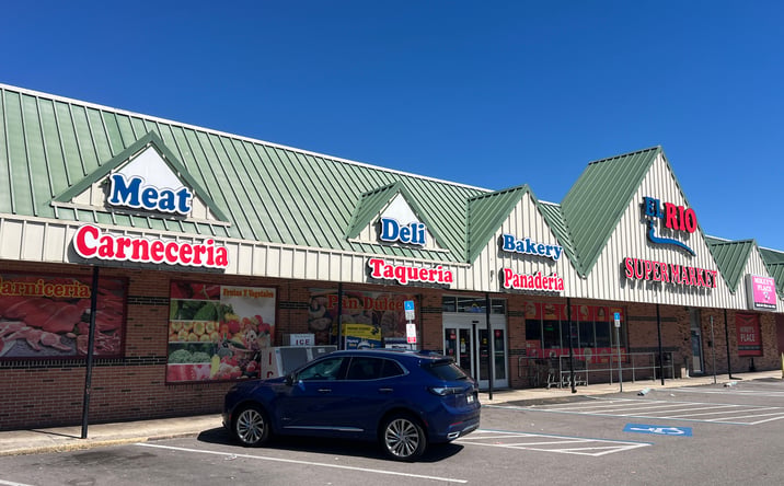 Pictures of Retail property located at 3402 W Baker St, Plant City, FL 33563 for sales - image #1