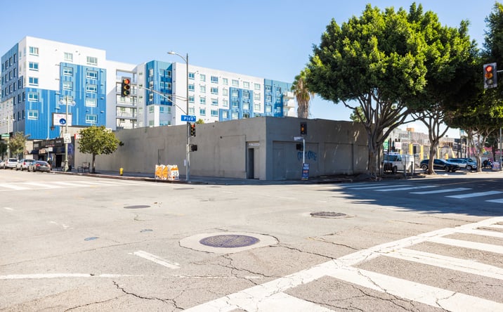 Pictures of Industrial, Retail property located at 1250 S Broadway, Los Angeles, CA 90015 for sales - image #1
