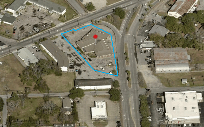Pictures of Land property located at 3841 Market St, Pascagoula, MS 39567 for sales - image #1