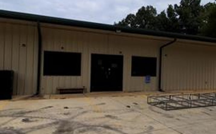 Pictures of Retail, Office, Mixed Use, Land property located at 30 Warpath Dr, Cherokee Village, AR 72529 for sales - image #1
