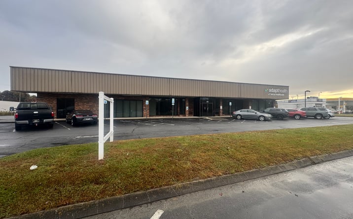 Pictures of Office property located at 105 Jack White Dr, Kingsport, TN 37664 for sales - image #1