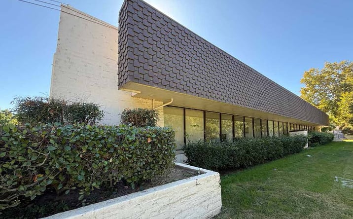 Pictures of Office property located at 650 Howe Avenue, Sacramento, CA 95825 for sales - image #1