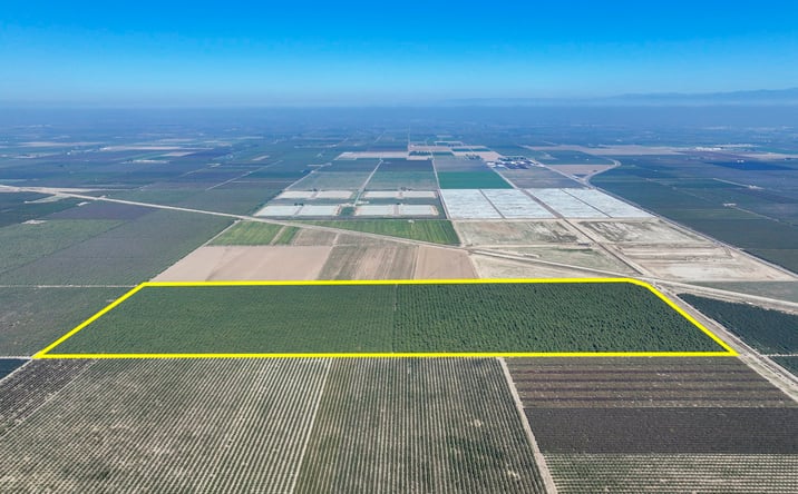 Pictures of Land property located at Corona Avenue, Laton, CA 93242 for sales - image #1