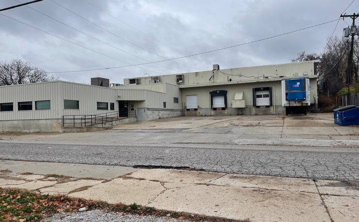 image of property at 5646 TROOST AVE Kansas City MO 64110