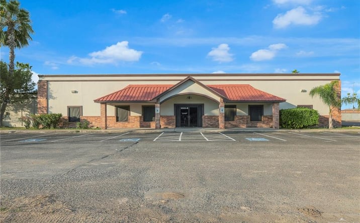 Pictures of Office property located at 3000 Mccoll Road, McAllen, TX 78501 for sales - image #1