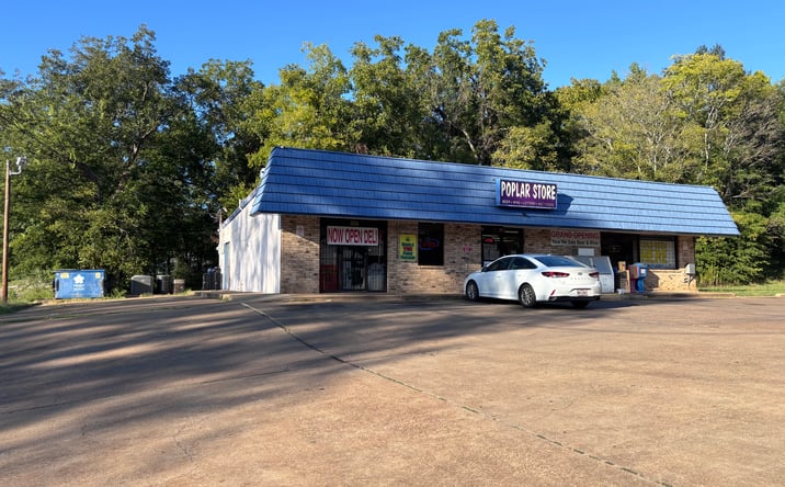 Pictures of Business for Sale, Retail, Special Purpose property located at 1001 Poplar St, Marshall, TX 75670 for sales - image #1