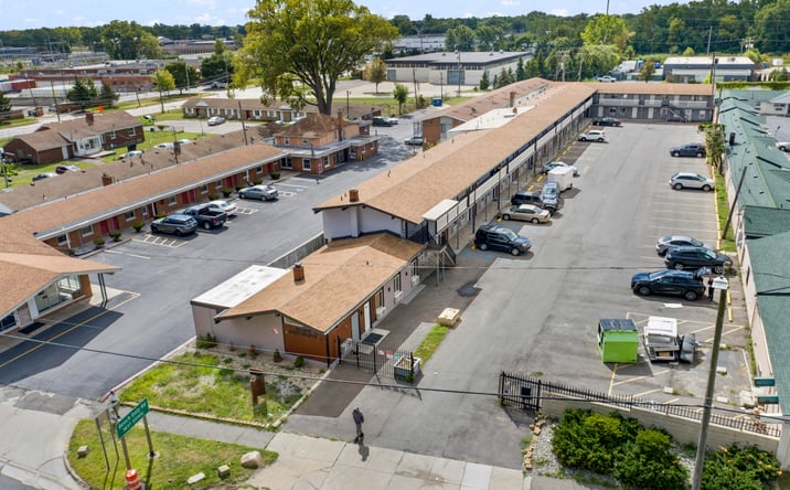 Pictures of Retail property located at 25911 W MICHIGAN AVE Avenue, Wayne, MI 48184 for sales - image #1