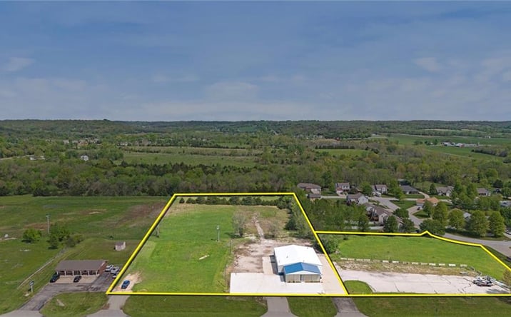 Pictures of Business for Sale property located at 325 State Avenue, Tonganoxie, KS 66086 for sales - image #1