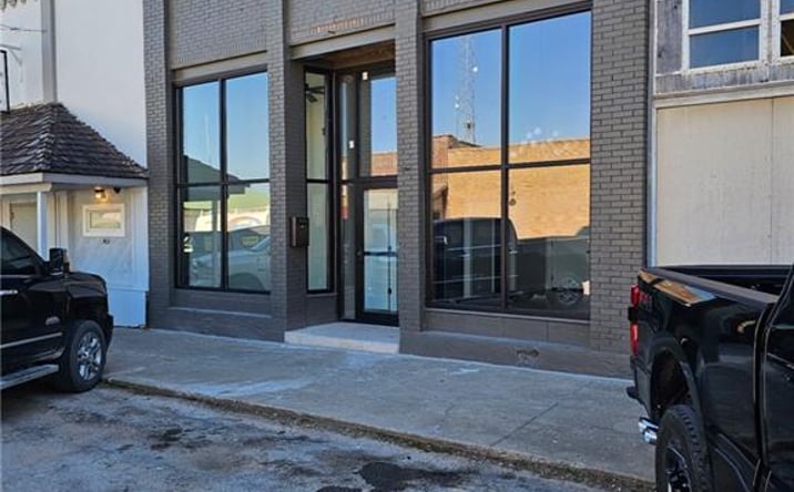 Pictures of Office, Industrial property located at 215 Main Street, Garden City, MO 64747 for sales - image #1