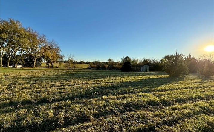 Pictures of Land property located at 351 Street, Paola, KS 66071 for sales - image #1
