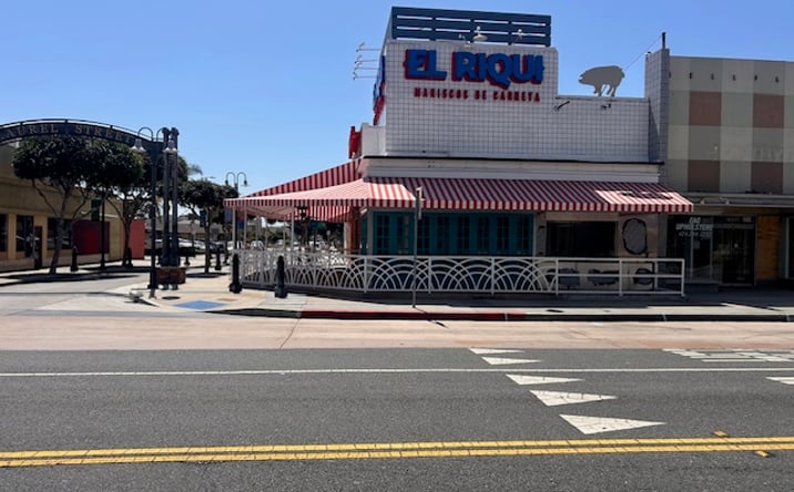 Pictures of Retail property located at 16641 Bellflower Blvd, Bellflower, CA 90706 for sales - image #1