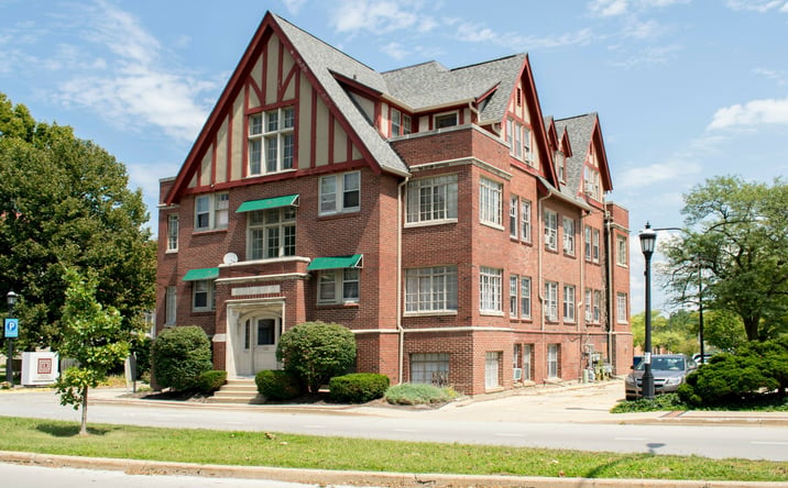Pictures of Multifamily property located at 402 S Race St, Urbana, IL 61801 for sales - image #1