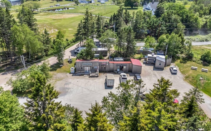 Pictures of Retail property located at 40 North Road, Swans Island, ME 04685 for sales - image #1