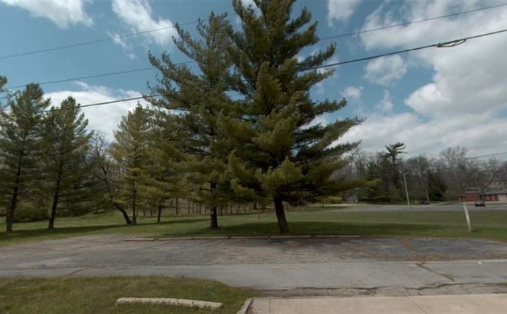 Pictures of Special Purpose property located at 920 Sim Hodgins Parkway, Richmond, IN 47374 for sales - image #1