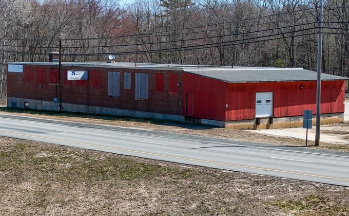 Pictures of Retail property located at 358 Washington Street N, Auburn, ME 04210 for sales - image #1