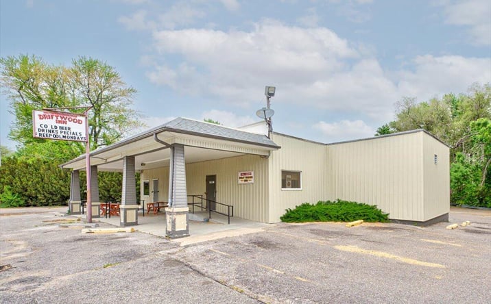 Pictures of Special Purpose property located at 2701 Harry Langdon Boulevard, COUNCIL BLUFFS, IA 51503 for sales - image #1