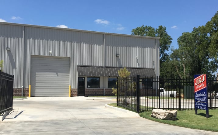 Pictures of Industrial property located at 3702 S Elwood Ave, Tulsa, OK 74107 for sales - image #1