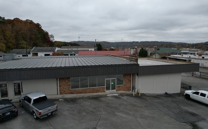 Pictures of Office, Retail property located at 1504 Bridgewater Ln, Kingsport, TN 37660 for sales - image #1