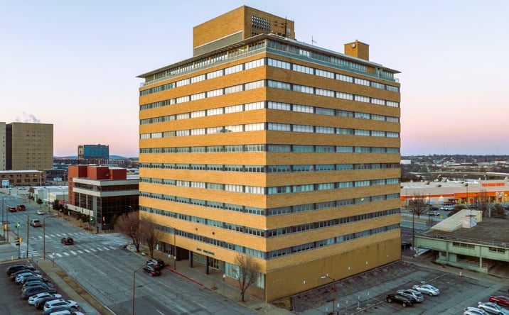 Pictures of Office property located at 907 S Detroit Ave, Tulsa, OK 74120 for sales - image #1