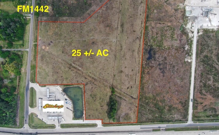 Pictures of Land property located at 12320 FM1442, Orange, TX 77632 for sales - image #1