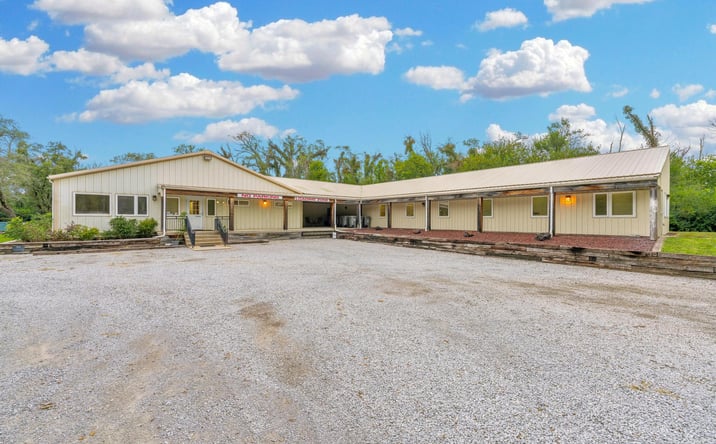 Pictures of Office property located at 1326 E 79th St S, Haysville, KS 67060 for sales - image #1