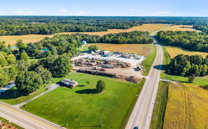 Pictures of Retail, Office, Industrial property located at 2819 Hwy 54, Paris, TN 38242 for sales - image #1