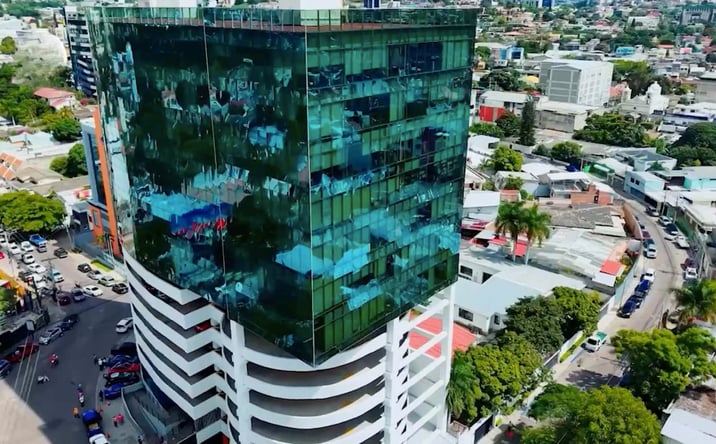Pictures of Office property located at 401 Avenida Republica De Panama, Peru, HN 15063 for sales - image #1