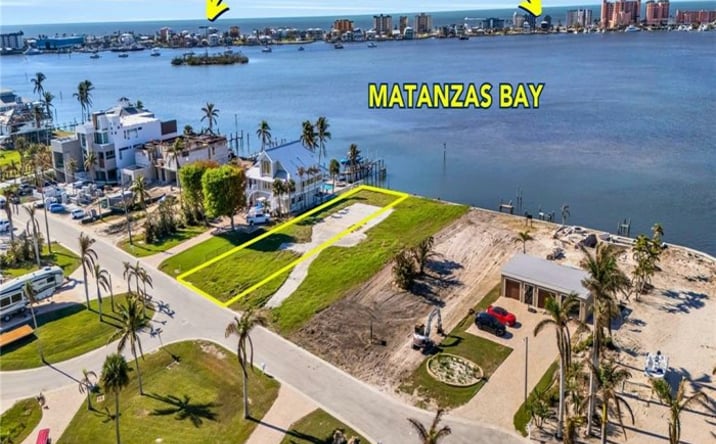 Pictures of Land property located at 926 San Carlos Dr, Fort Myers Beach, FL 33931 for sales - image #1
