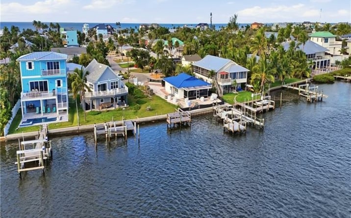 Pictures of Land property located at 101 Hibiscus Dr, Fort Myers Beach, FL 33931 for sales - image #1