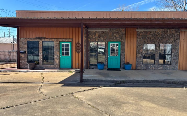 Pictures of Land property located at 1 NW Martin Luther King Ave, Idabel, OK 74745 for sales - image #1