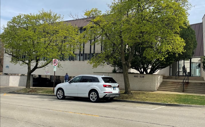 Pictures of Office property located at 480 Elm Place, Highland Park, IL 60035 for sales - image #1