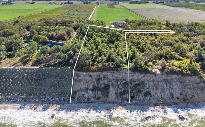 Pictures of Land property located at 6121 Oregon Road, Southold, NY 11935 for sales - image #1