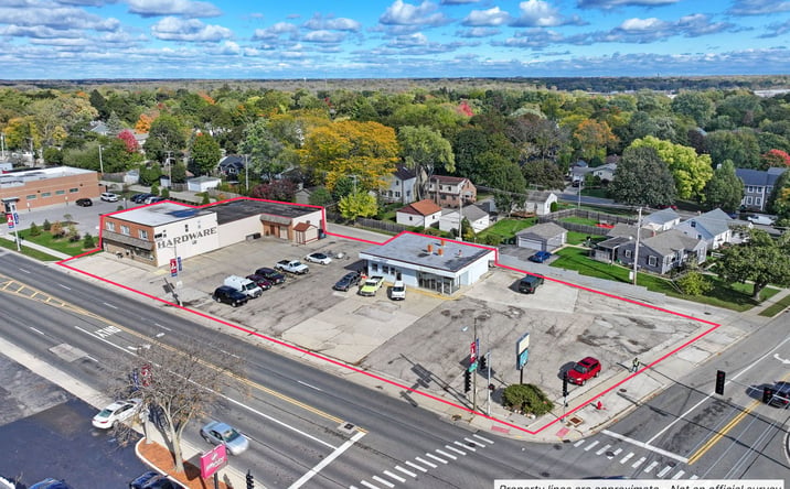 Pictures of Business for Sale, Retail, Mixed Use property located at 426 S Milwaukee Avenue, Libertyville, IL 60048 for sales - image #1