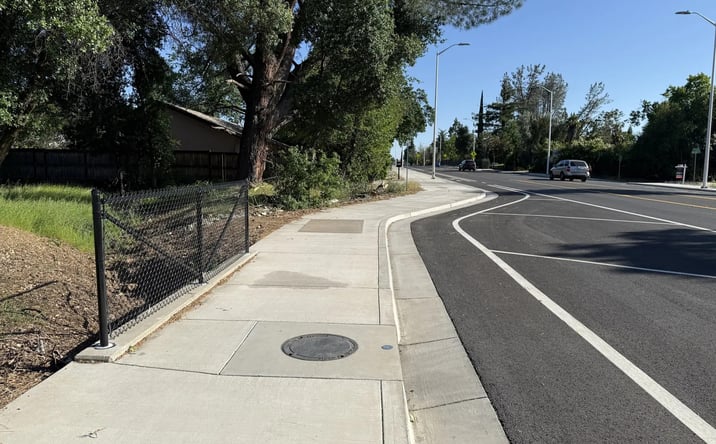 Pictures of Retail property located at 3643 Bechelli Ln, Redding, CA 96002 for sales - image #1