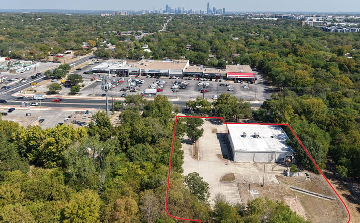 Pictures of Retail property located at 501 W Stassney Ln, Austin, TX 78745 for sales - image #1